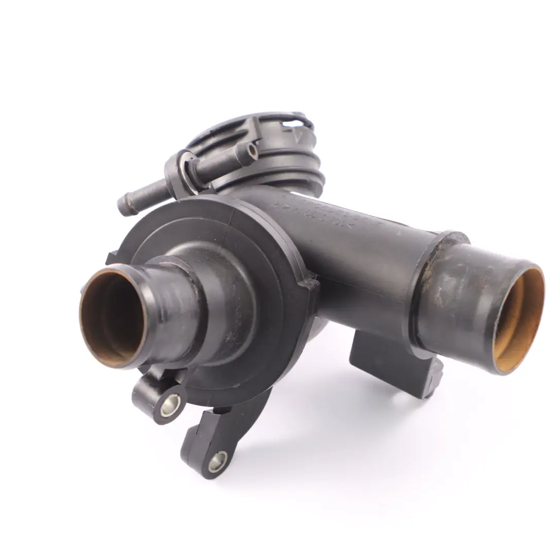 OM651 Diesel termostato di raffreddamento unità per Mercedes W204 W212 con numero di parte A6512001715 Mercedes W204 W212 OM651 Diesel termostato di raffreddamento unità - SKU A6512001715-1 - Numero di parte A6512001715