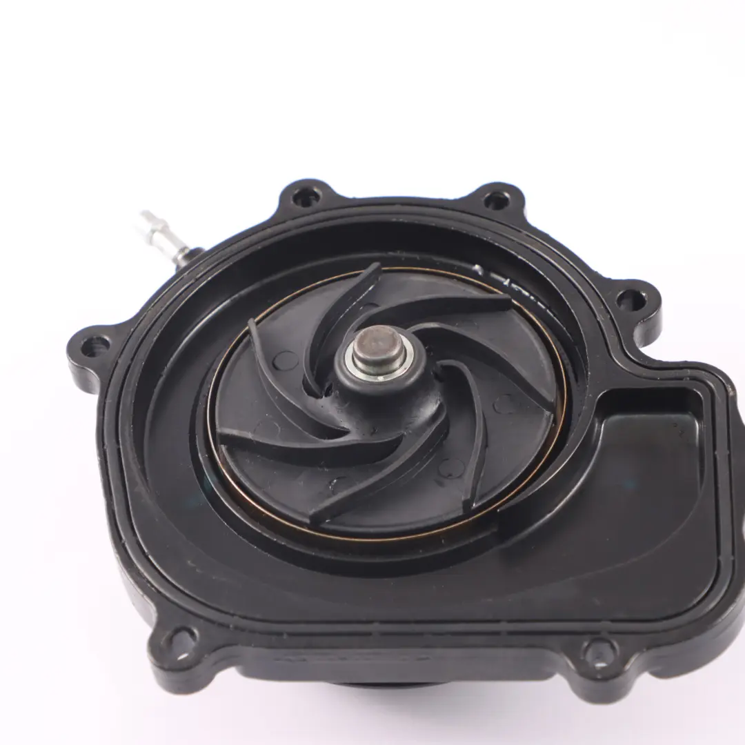 Motor Wasser Pumpe Kühlmittel Einheit OM651 für Mercedes W204 W212 W221 mit Teilenummer A6512001901 Mercedes W204 W212 W221 Motor Wasser Pumpe Kühlmittel Einheit OM651 - SKU A6512001901-4 - Teilenummer A6512001901