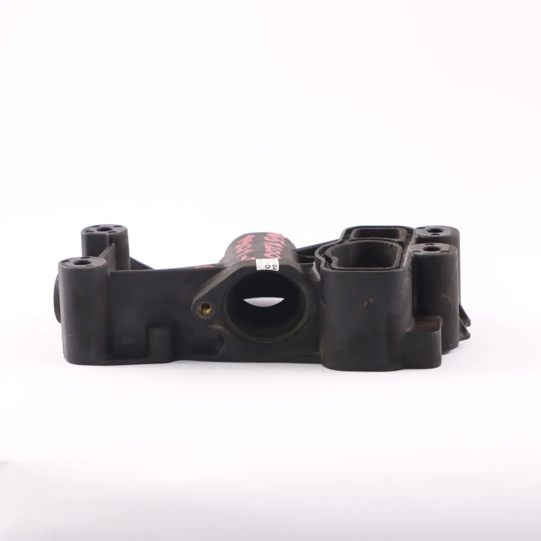  Boîtier de pompe à eau Mercedes W204 W212 W221 OM651 Pump Casing A6512001501 - SKU A6512001901-5 - Numéro de pièce A6512001901
