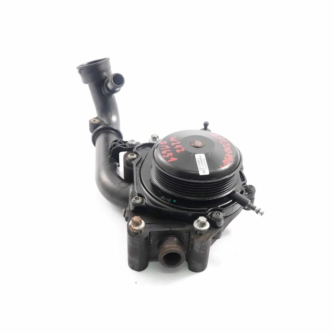 Pompe Eau Moteur Mercedes W204 W212 W221 OM651 Unité Refroidissement  - SKU A6512001901 - Numéro de pièce A6512001901