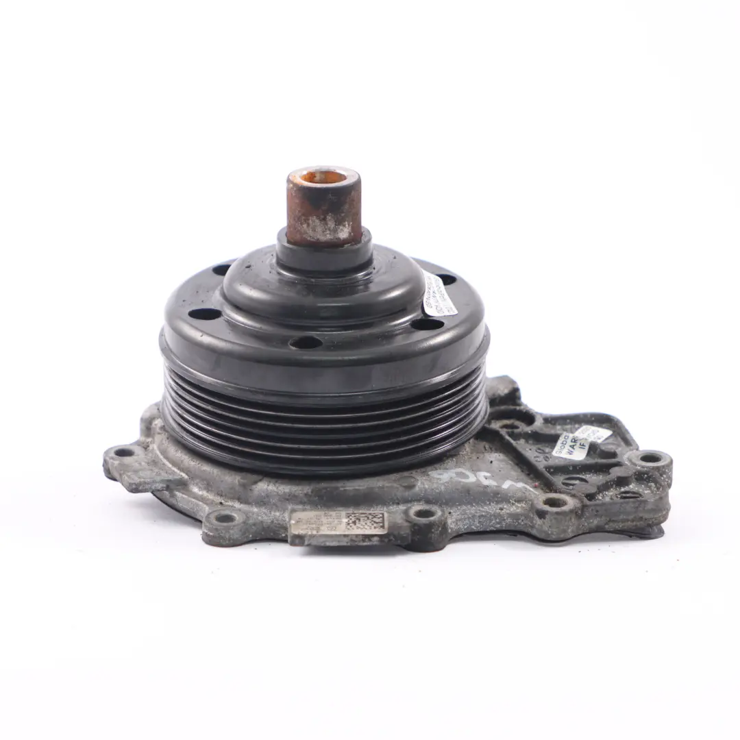 Bomba de Agua Bomba de Refrigerante Diesel para Mercedes W906 CDI Motor con número de pieza A6512002002 Mercedes W906 CDI Motor Bomba de Agua Bomba de Refrigerante Diesel - SKU A6512002002 - Número de pieza A6512002002