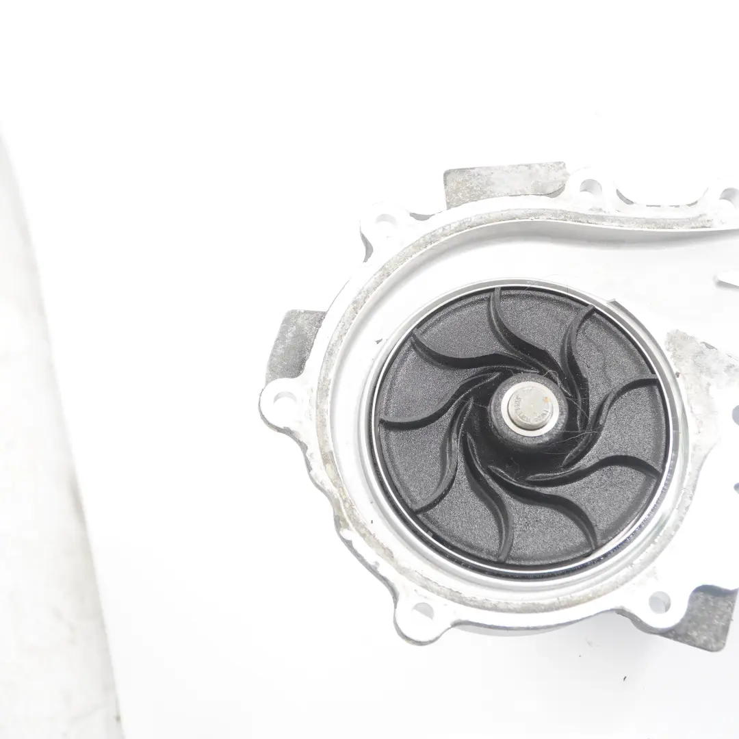 Mercedes Vito W639 OM651 Pompe eau mécanique liquide refroidissement - SKU A6512003201 - Numéro de pièce A6512003201