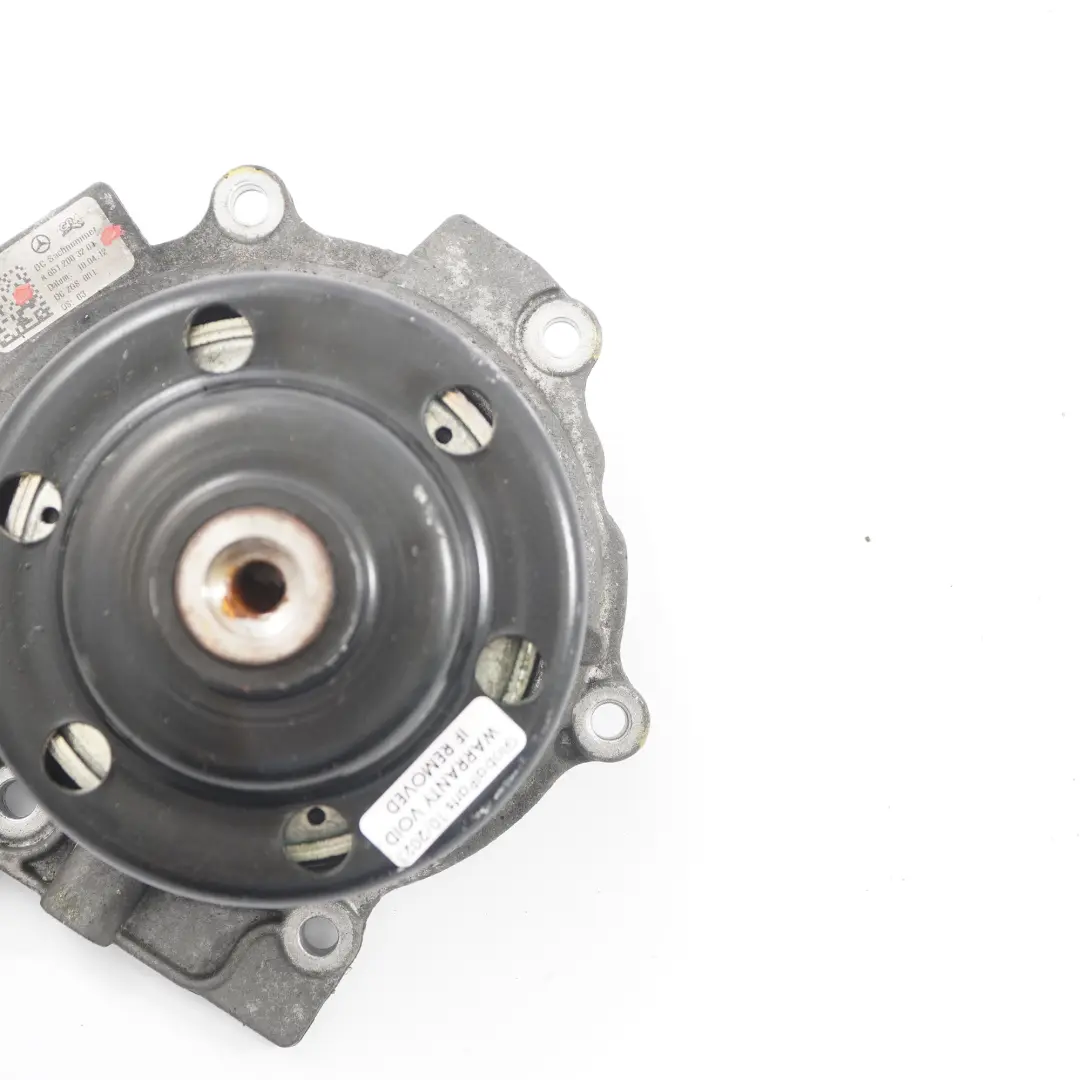 OM651 Pompa Acqua Meccanica Refrigerante per Mercedes Vito W639 Diesel con numero di parte A6512003201 Mercedes Vito W639 Diesel OM651 Pompa Acqua Meccanica Refrigerante - SKU A6512003201 - Numero di parte A6512003201