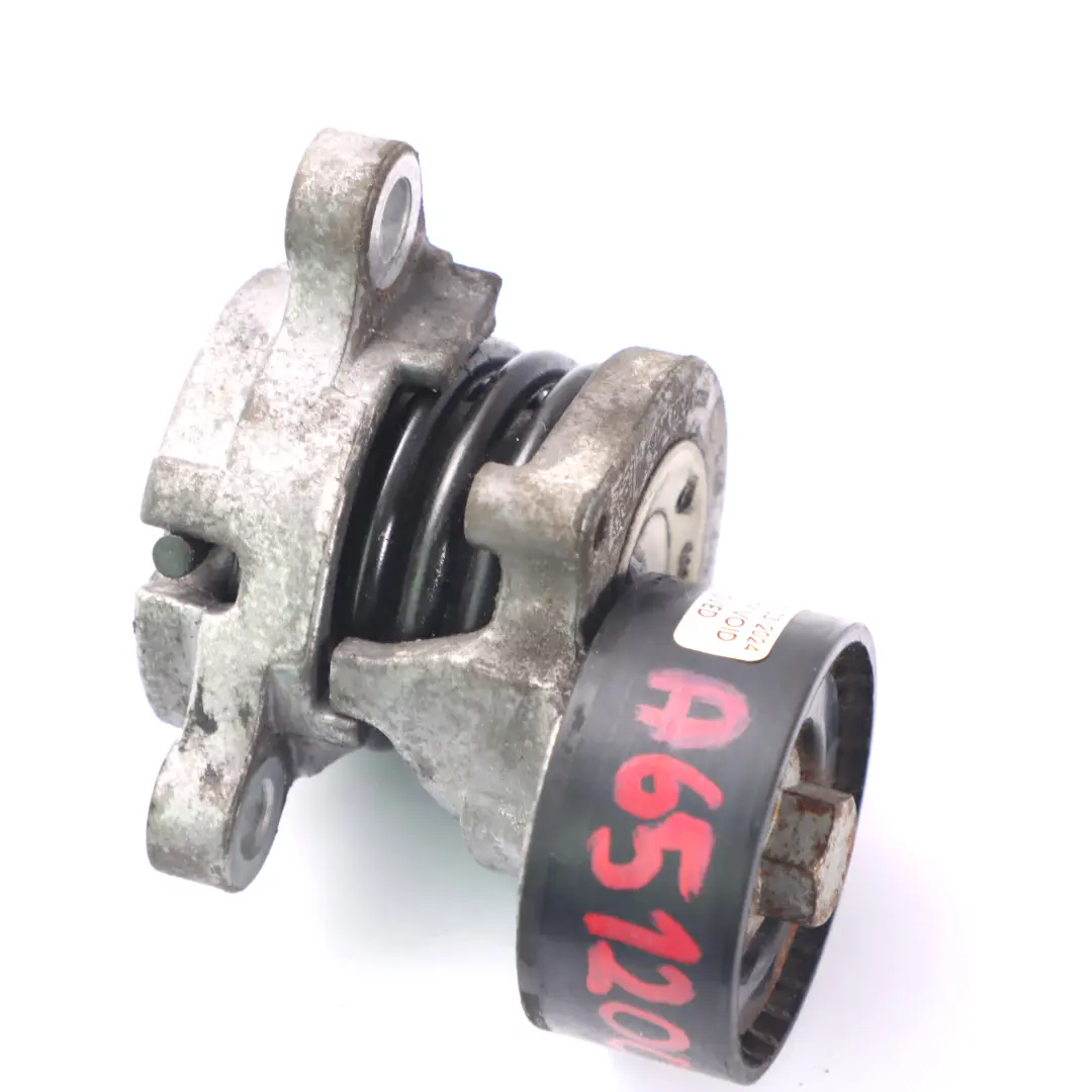 OM651 Cinghia Tensionatore Puleggia per Mercedes Sprinter con numero di parte A6512007501 Mercedes Sprinter OM651 Cinghia Tensionatore Puleggia - SKU A6512007501-1 - Numero di parte A6512007501