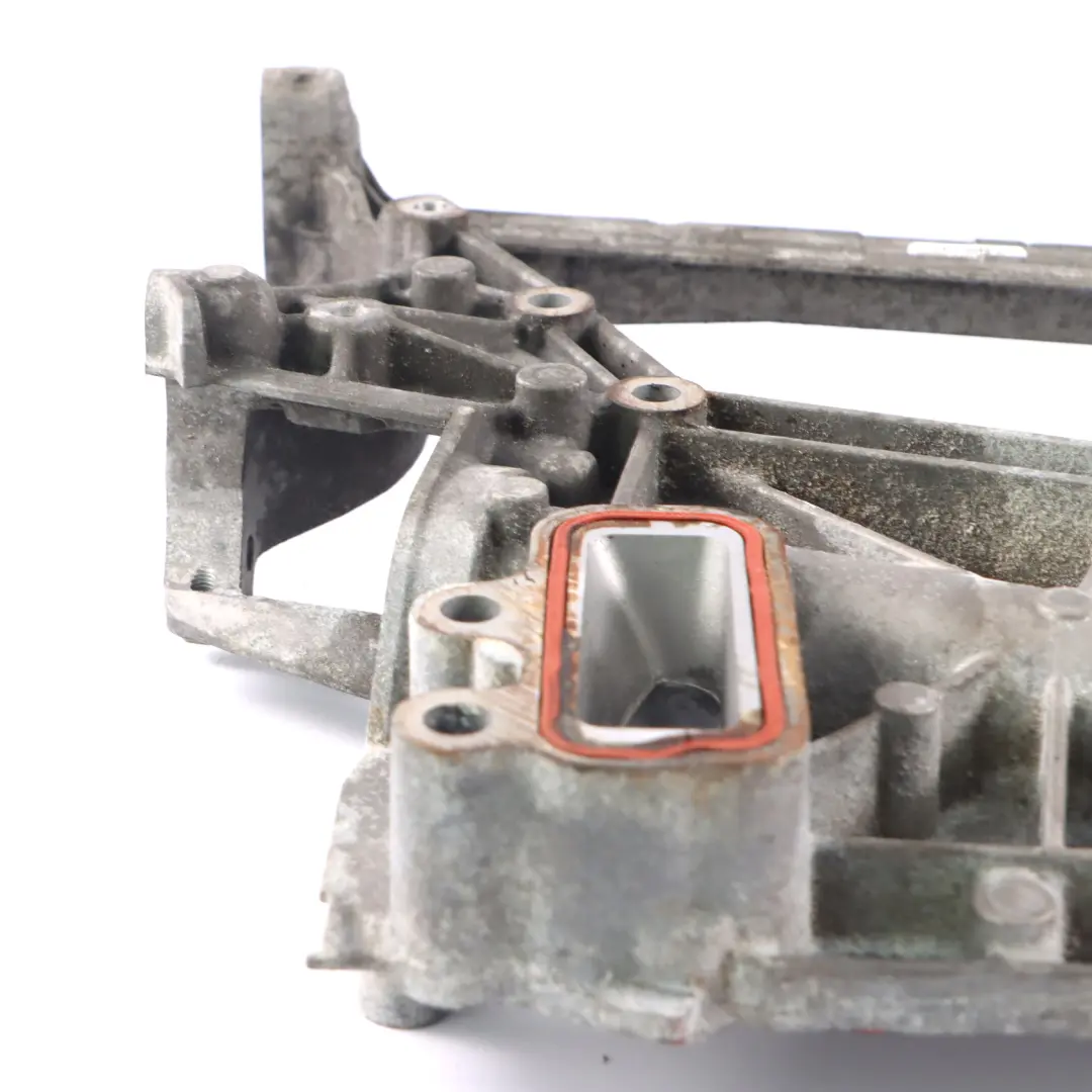 Gehäuse Mercedes W205 Diesel OM651 Motorbaugruppe Zubehörträger für mit Teilenummer A6512012209 Gehäuse Mercedes W205 Diesel OM651 Motorbaugruppe Zubehörträger - SKU A6512010300 - Teilenummer A6512012209