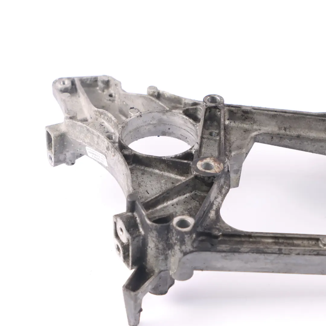 Vettore Mercedes W205 Diesel OM651 Tendicinghia Supporto Accessorio Motore per con numero di parte A6512011109 Vettore Mercedes W205 Diesel OM651 Tendicinghia Supporto Accessorio Motore - SKU A6512011109 - Numero di parte A6512011109