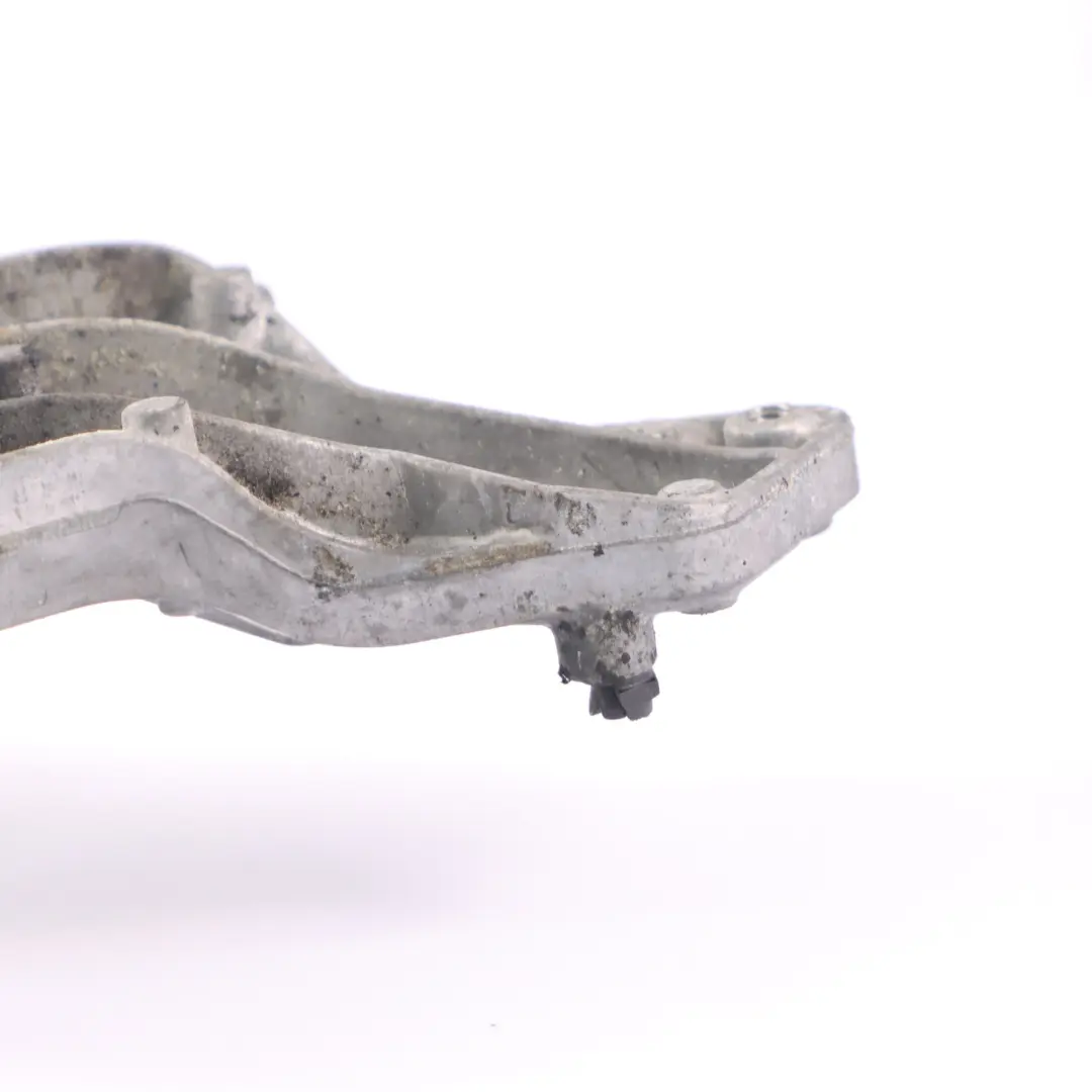 Träger Mercedes W205 Diesel OM651 Riemenspanner Motor-Zubehör Halterung für mit Teilenummer A6512011109 Träger Mercedes W205 Diesel OM651 Riemenspanner Motor-Zubehör Halterung - SKU A6512011109 - Teilenummer A6512011109