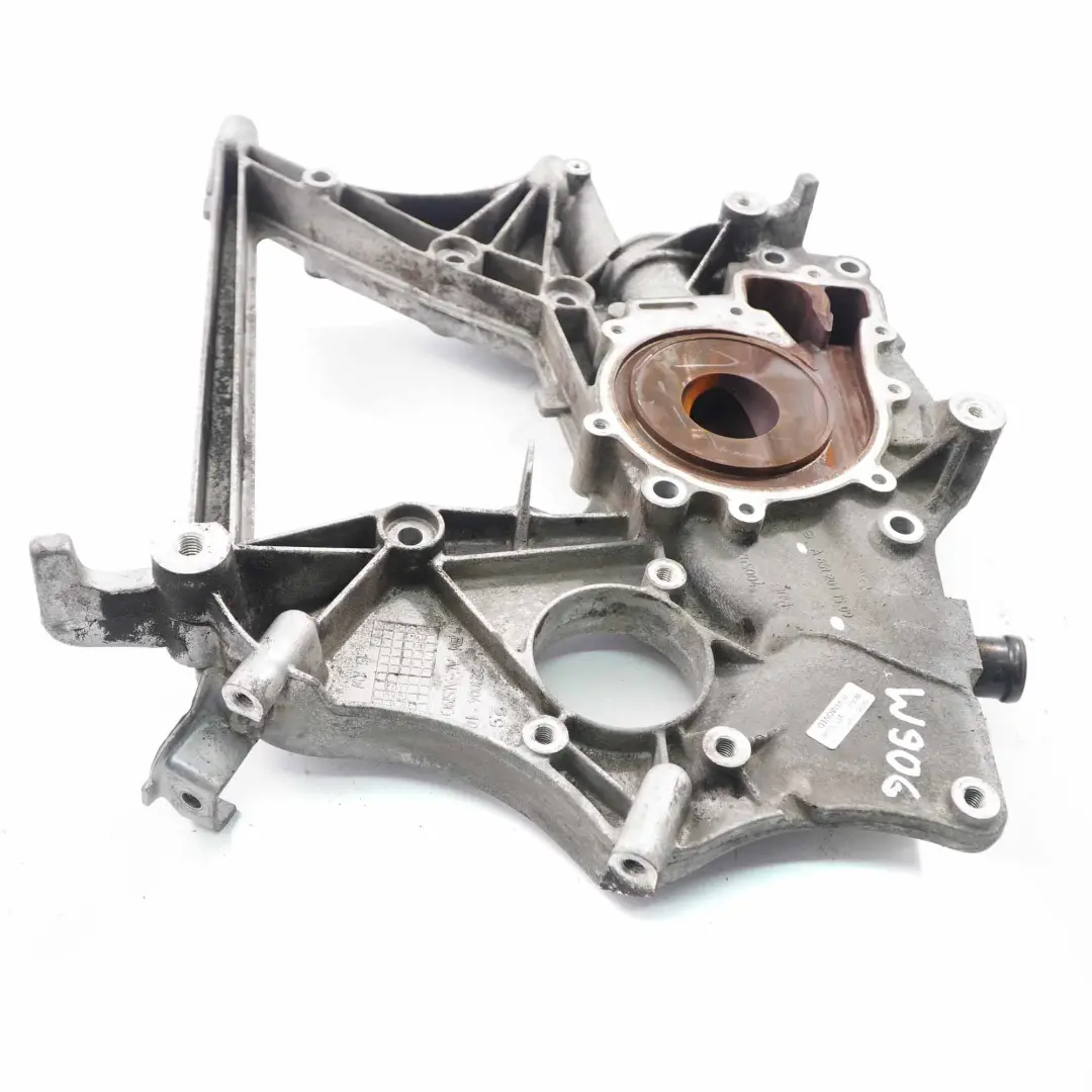 OM651 Carcasa Bomba Agua Diésel Refrigerante para Mercedes Sprinter W906 con número de pieza A6512011509 Mercedes Sprinter W906 OM651 Carcasa Bomba Agua Diésel Refrigerante - SKU A6512011509 - Número de pieza A6512011509