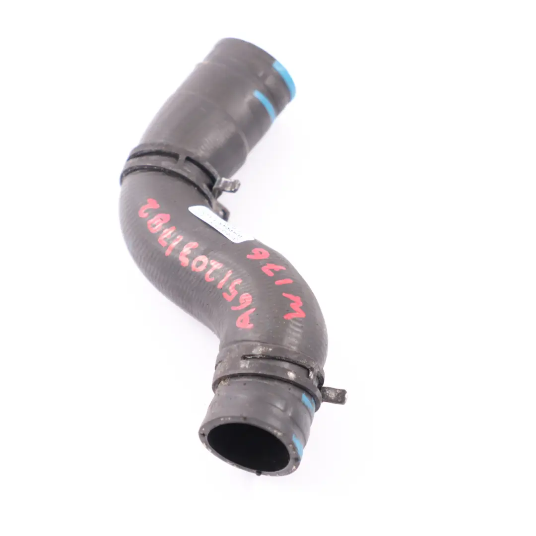 Tuyau d'eau Mercedes W176 W246 OM651 Ligne tuyauterie pompe eau pour à propos du numéro de pièce A6512031782 Tuyau d'eau Mercedes W176 W246 OM651 Ligne tuyauterie pompe eau - SKU A6512031782 - Numéro de pièce A6512031782