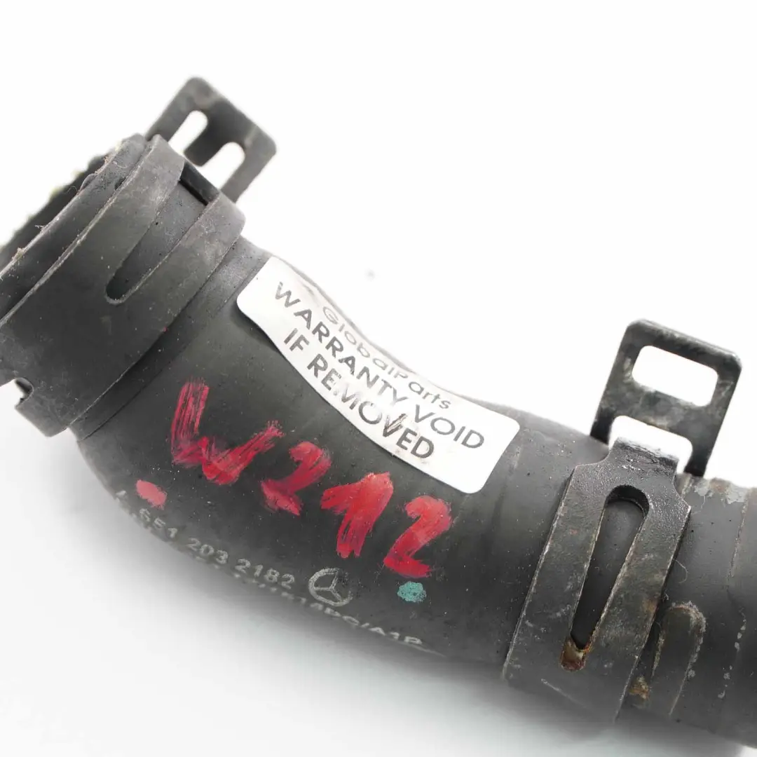 Tubo dell'acqua Mercedes W204 W212 linea tubo liquido raffreddamento per con numero di parte A6512032182 Tubo dell'acqua Mercedes W204 W212 linea tubo liquido raffreddamento - SKU A6512032182 - Numero di parte A6512032182