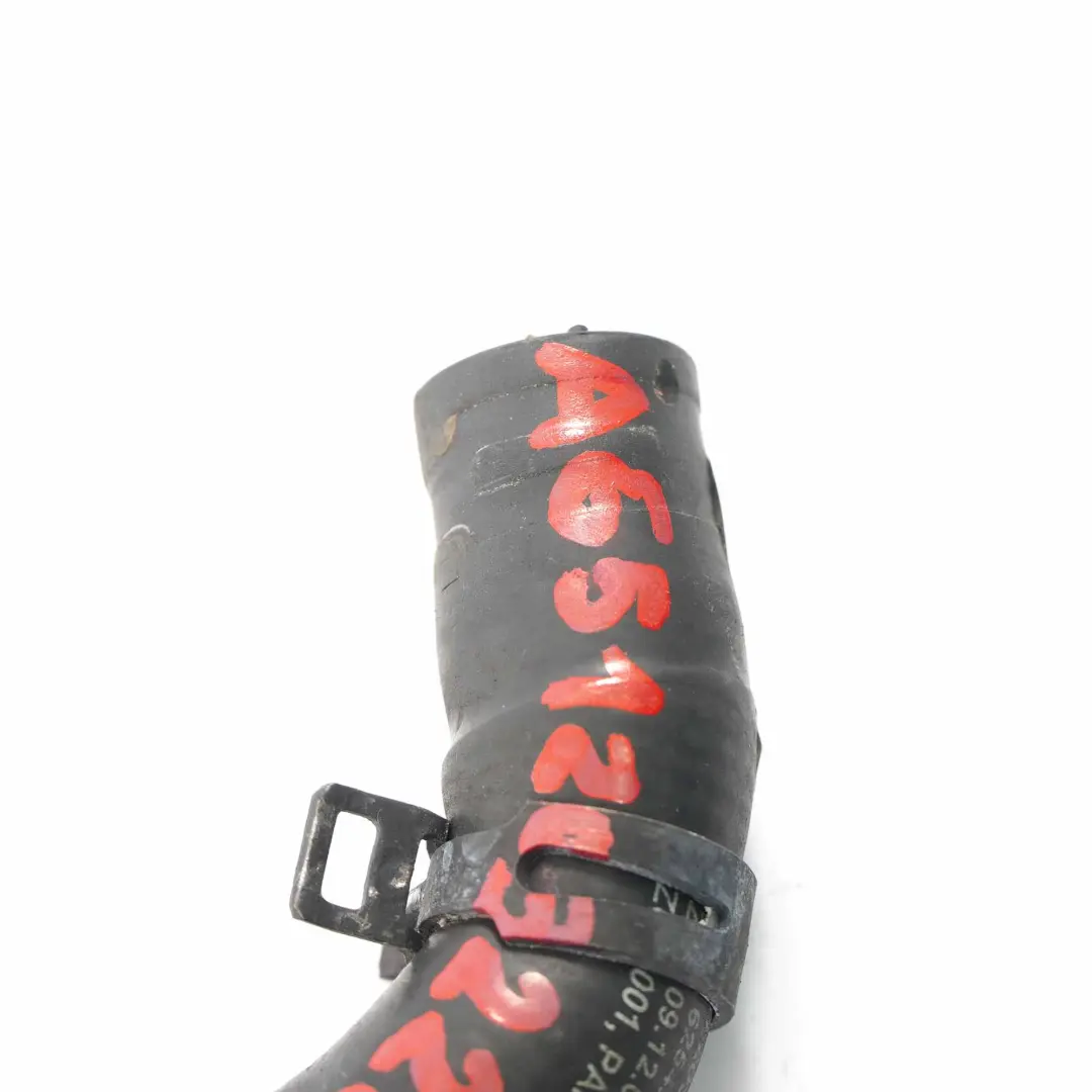 Tuyau d'eau Mercedes W204 W212 OM651 Tuyau refroidissement moteur pour à propos du numéro de pièce A6512032282 Tuyau d'eau Mercedes W204 W212 OM651 Tuyau refroidissement moteur - SKU A6512032282 - Numéro de pièce A6512032282