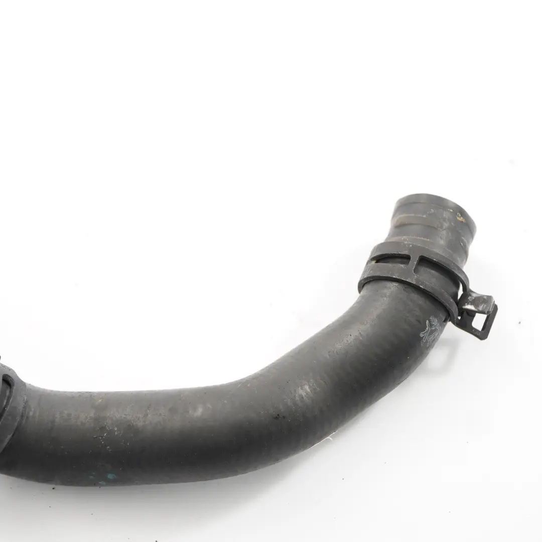 OM651 Manguera Refrigerante Línea EGR para Mercedes W176 W242 W246 con número de pieza A6512032582 Mercedes W176 W242 W246 OM651 Manguera Refrigerante Línea EGR - SKU A6512032582 - Número de pieza A6512032582