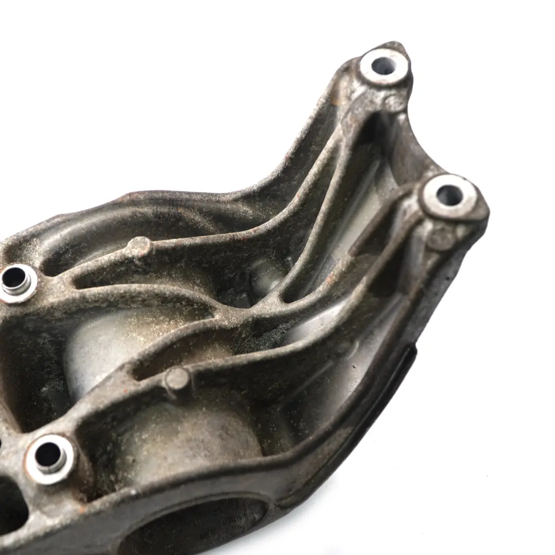 Driveshaft Mount Mercedes W176 W246 OM651 Right O/S Bracket Support - SKU A6512200131 - Part number A6512200131