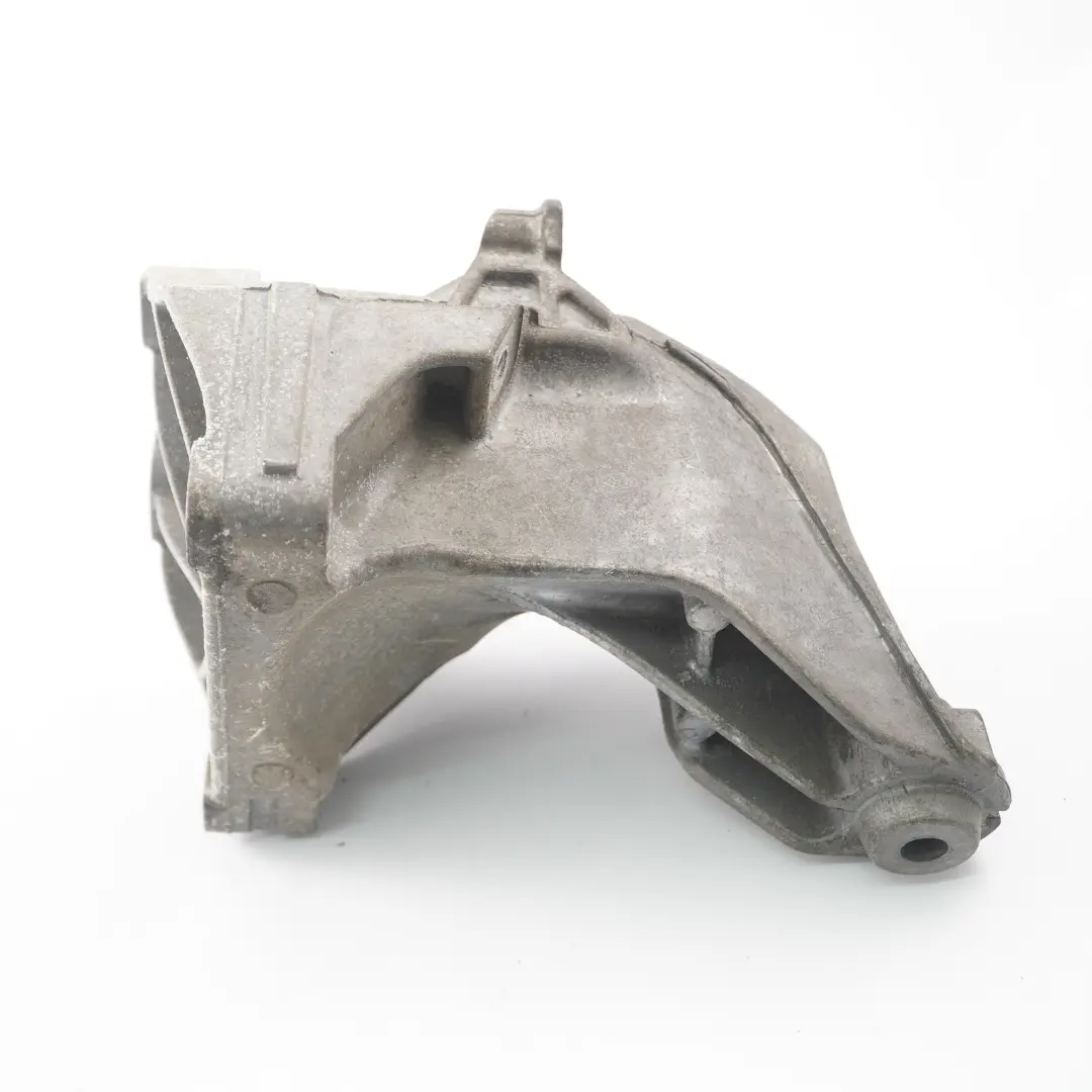 OM651 Support moteur diesel gauche pour Mercedes Vito Viano W639 à propos du numéro de pièce A6512231504 Mercedes Vito Viano W639 OM651 Support moteur diesel gauche - SKU A6512231504 - Numéro de pièce A6512231504