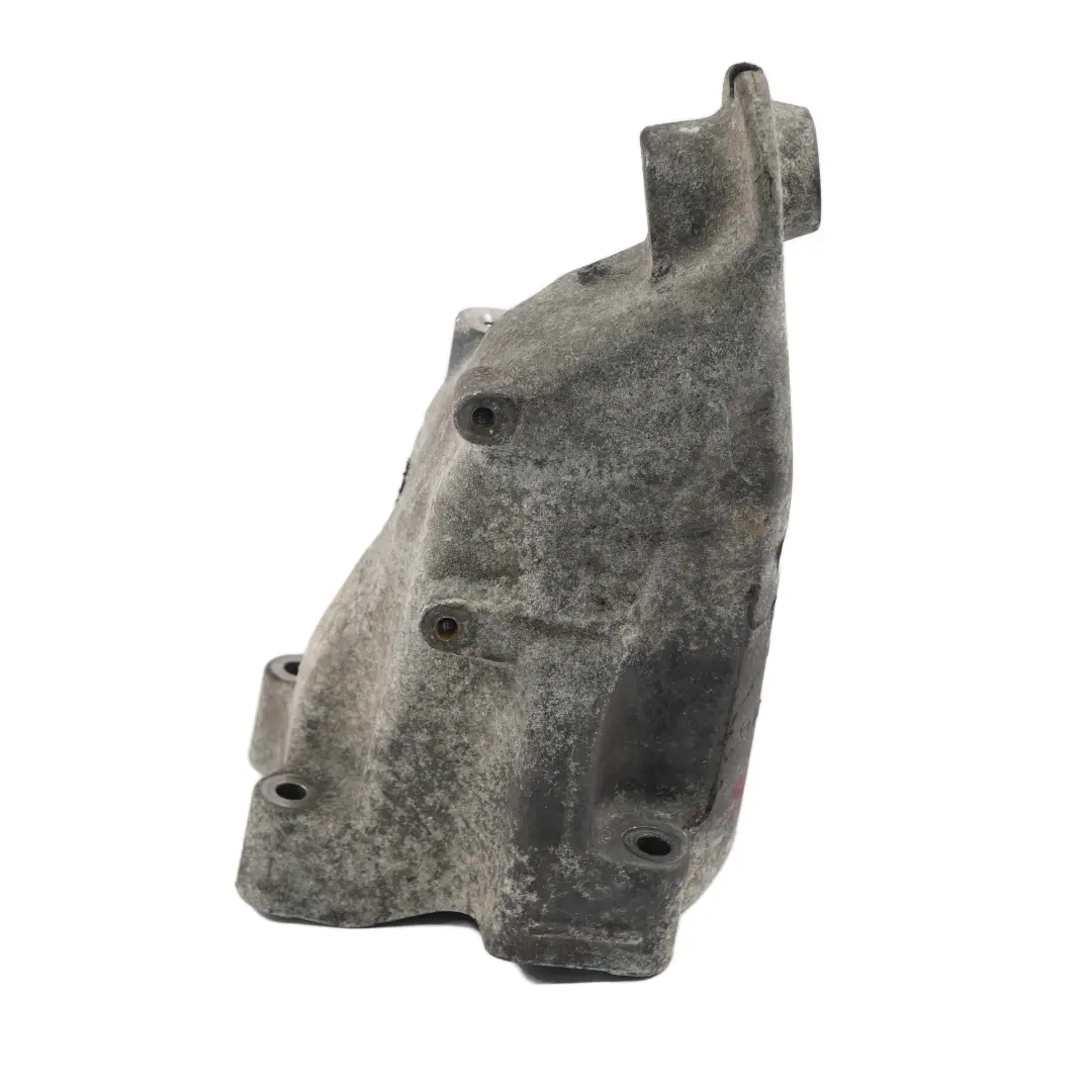 Engine Mount Mercedes W906 OM651 Right O/S Holder Bracket Bearing - SKU A6512231804 - Part number A6512231804