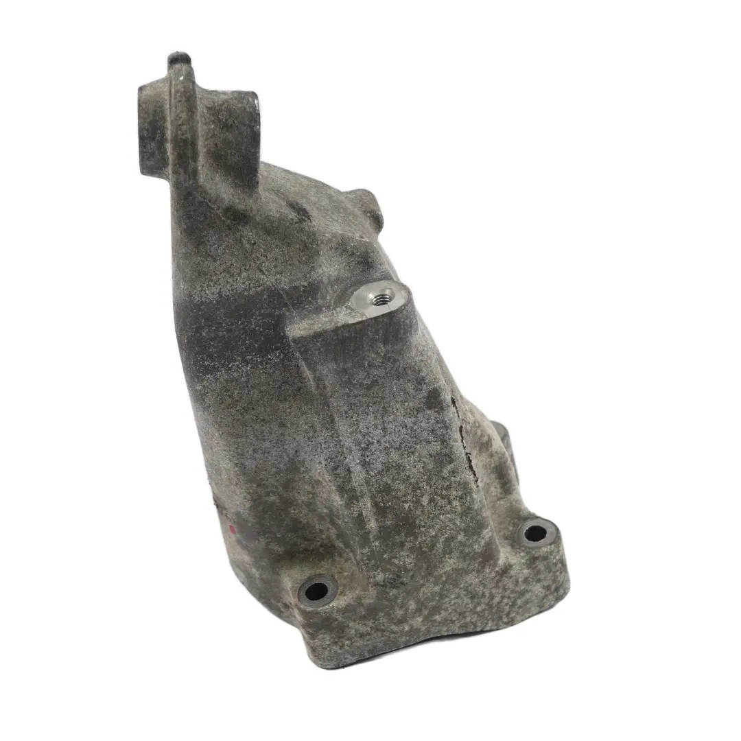 OM651 Support droit Palier Support moteur pour Mercedes W906 à propos du numéro de pièce A6512231804 Mercedes W906 OM651 Support droit Palier Support moteur - SKU A6512231804 - Numéro de pièce A6512231804