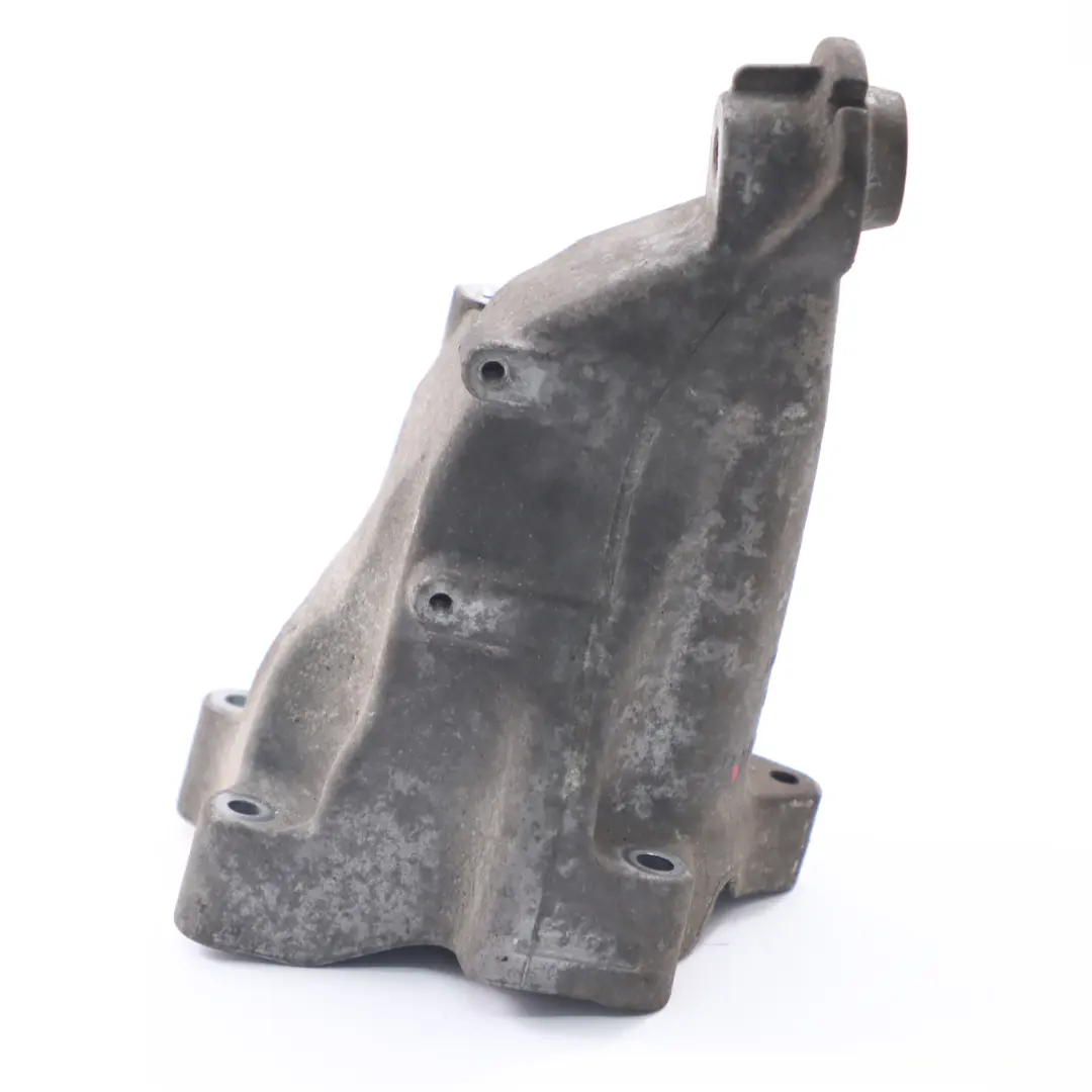 OM651 Diesel Engine Carrier Mount Right O/S Bracket to Mercedes W204 with Part number A6512233404 Mercedes W204 OM651 Diesel Engine Carrier Mount Right O/S Bracket - SKU A6512233404 - Part number A6512233404
