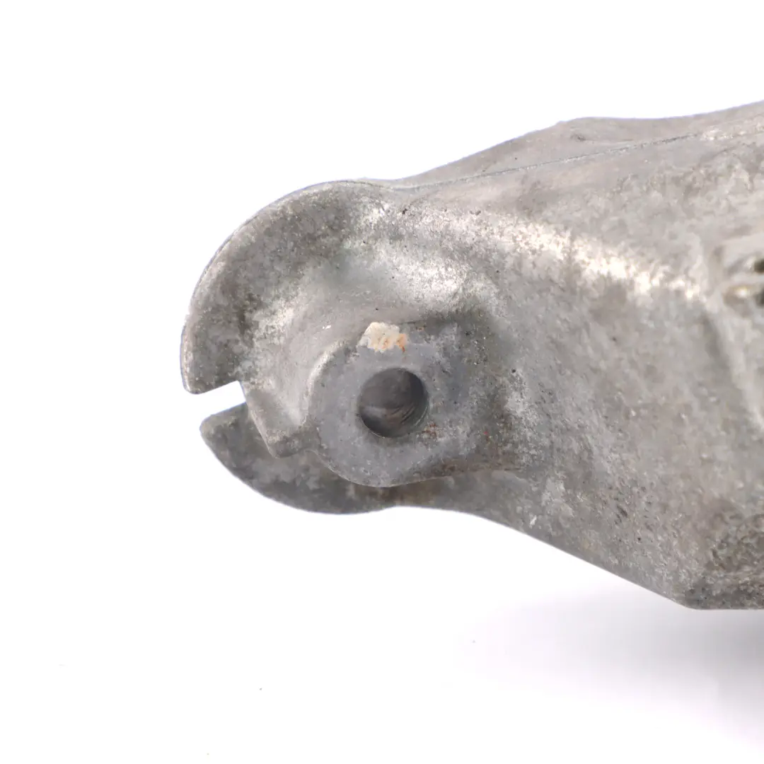 OM651 Support de montage moteur Support droit pour Mercedes W205 à propos du numéro de pièce A6512234304 Mercedes W205 OM651 Support de montage moteur Support droit - SKU A6512234304 - Numéro de pièce A6512234304