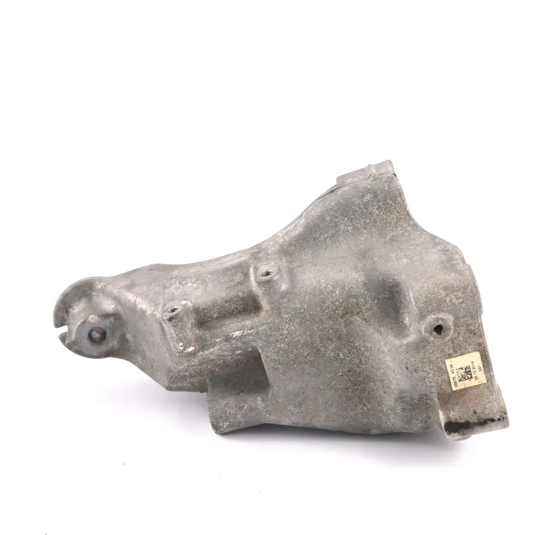 Mercedes W205 OM651 Soporte de montaje del motor derecho Soporte - SKU A6512234304 - Número de pieza A6512234304