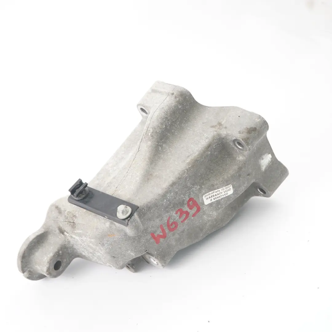 OM651 Diesel Engine Mount Bracket Right O/S to Mercedes Vito Viano W639 with Part number A6512234404 Mercedes Vito Viano W639 OM651 Diesel Engine Mount Bracket Right O/S - SKU A6512234404 - Part number A6512234404