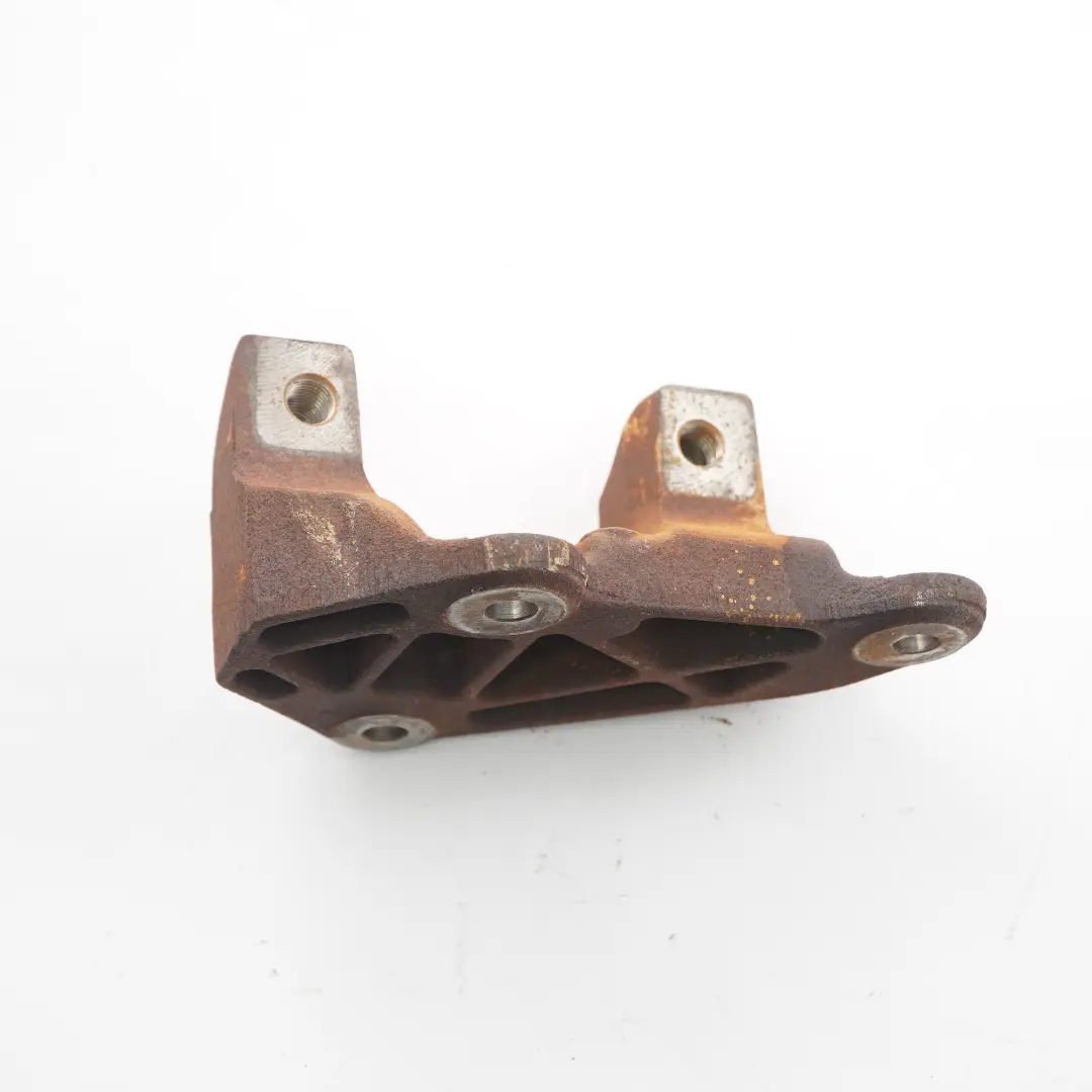 Mercedes Sprinter W910 OM651 Soporte de montaje del motor diesel - SKU A6512240700 - Número de pieza A6512240700