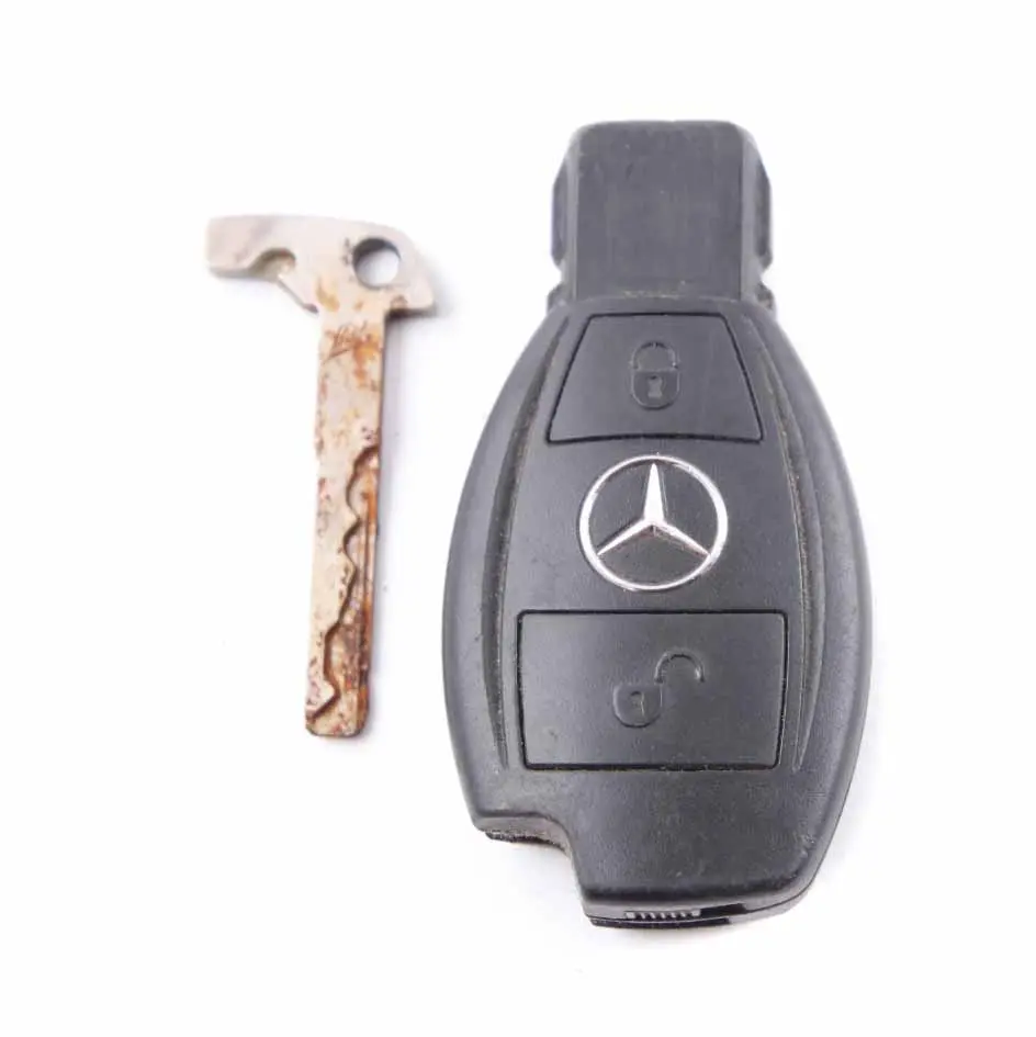 OM651.955 129HP Diesel Engine ECU Kit Key Lock to Mercedes W906 313 CDI with Part number A6519000700 Mercedes W906 313 CDI OM651.955 129HP Diesel Engine ECU Kit Key Lock - SKU A6519000700-1 - Part number A6519000700