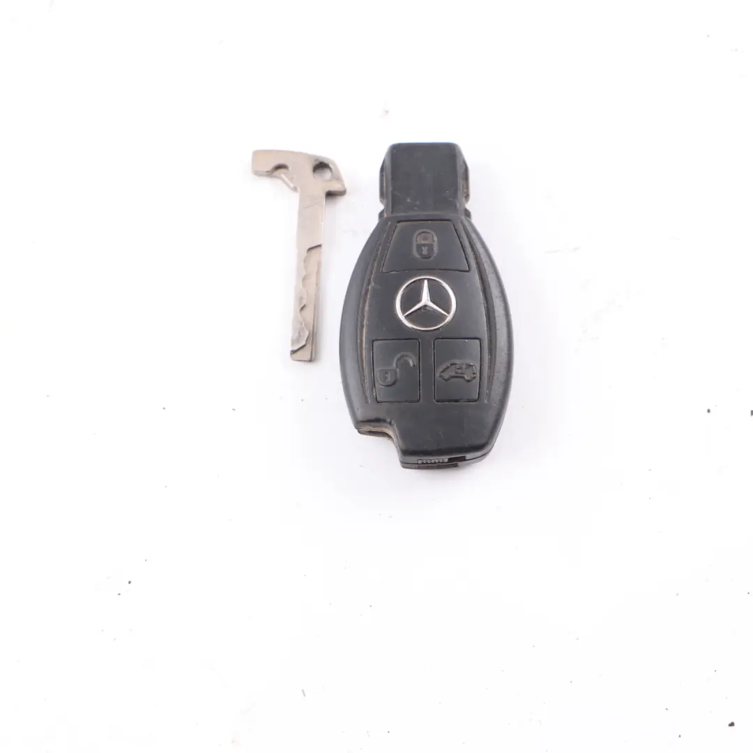 OM651.955 129HP Motor Diesel ECU Kit Key Lock para Mercedes W906 313 CDI con número de pieza A6519000700 Mercedes W906 313 CDI OM651.955 129HP Motor Diesel ECU Kit Key Lock - SKU A6519000700-2 - Número de pieza A6519000700
