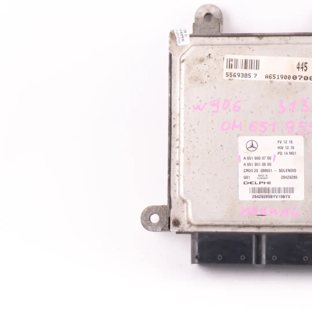 OM651.955 129HP Motore Diesel ECU Manuale per Mercedes W906 313 CDI con numero di parte A6519000700 Mercedes W906 313 CDI OM651.955 129HP Motore Diesel ECU Manuale - SKU A6519000700 - Numero di parte A6519000700