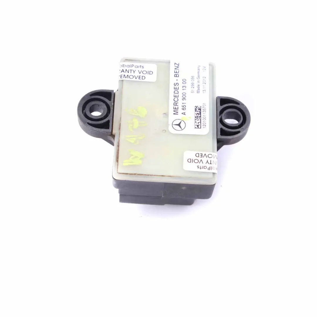 Módulo relé bujías incandescencia Motor diesel OM651 para Mercedes W906 con número de pieza A6519001300 Mercedes W906 Módulo relé bujías incandescencia Motor diesel OM651 - SKU A6519001300 - Número de pieza A6519001300