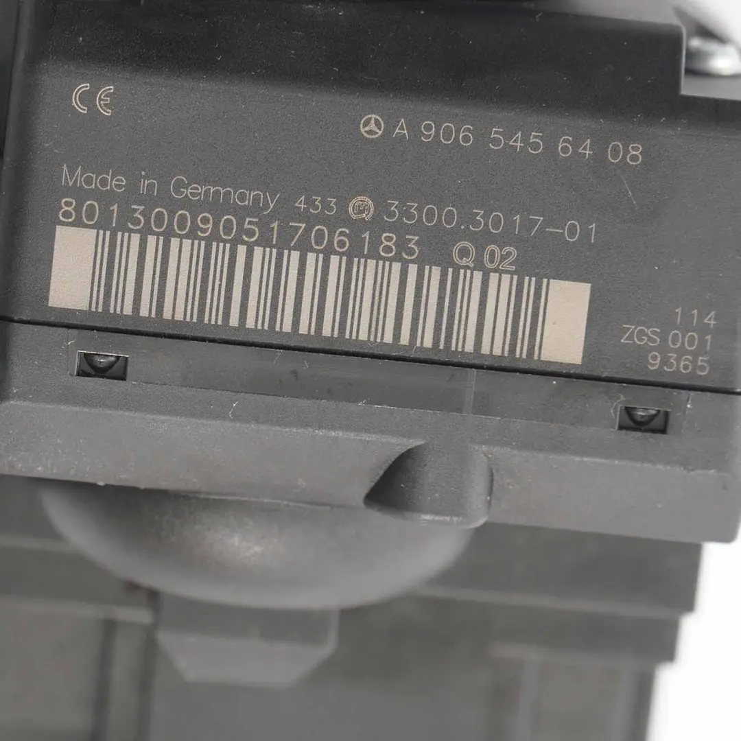 Mercedes W906 OM651.957 Diesel Engine ECU Kit Unit Key Lock Manual - SKU A6519002600-1 - Part number A6519002600