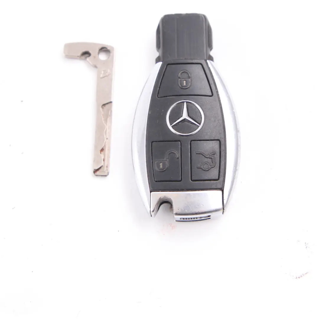 Mercedes W212 E250CDI Blue Efficiency OM651 204HP Engine ECU Key - SKU A6519007401-1 - Part number A6519007401