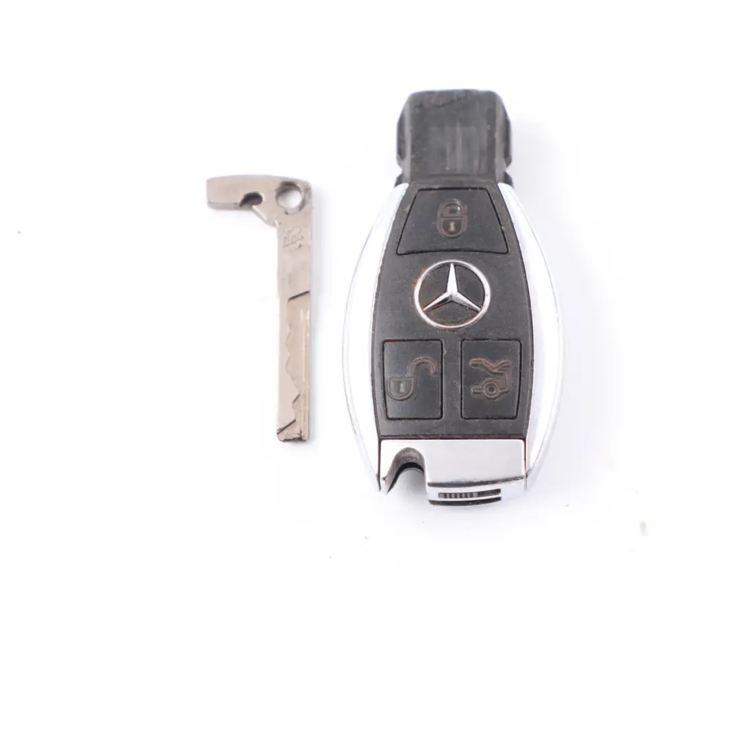 C220CDI OM651.911 Komputer Sterownik Silnika do Mercedes W204 o numerze A6519007500 Mercedes W204 C220CDI OM651.911 Komputer Sterownik Silnika - SKU A6519007500-5 - Numer Części A6519007500