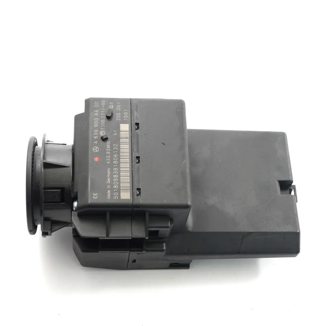 Mercedes W639 OM651.940 136HP Module de l'unité moteur Kit ECU Clé - SKU A6519009302-5 - Numéro de pièce A6519009302