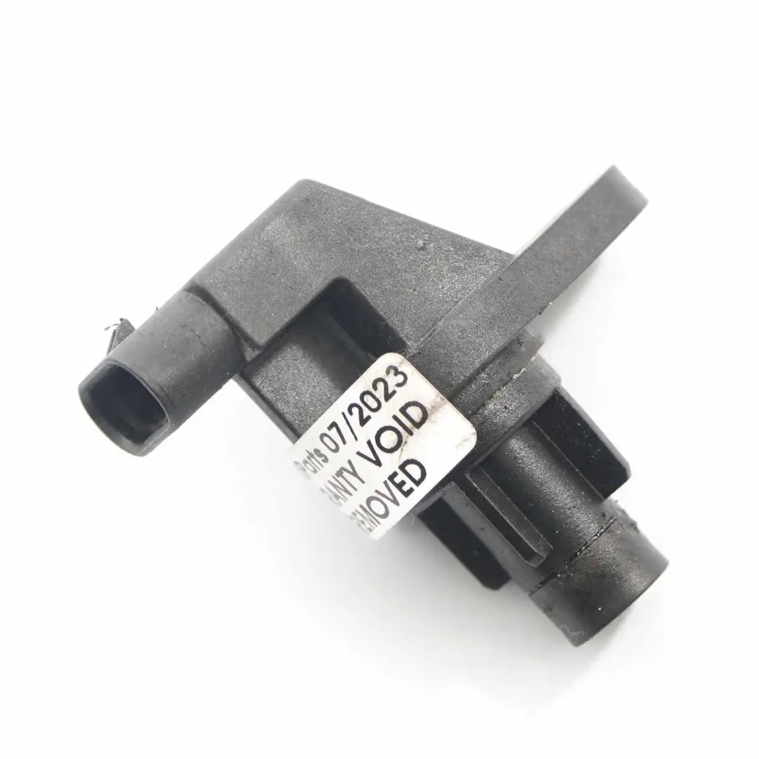 Camshaft Position Sensor to Mercedes W639 W906 Diesel Engine with Part number A6519050100 Mercedes W639 W906 Diesel Engine Camshaft Position Sensor - SKU A6519050100 - Part number A6519050100