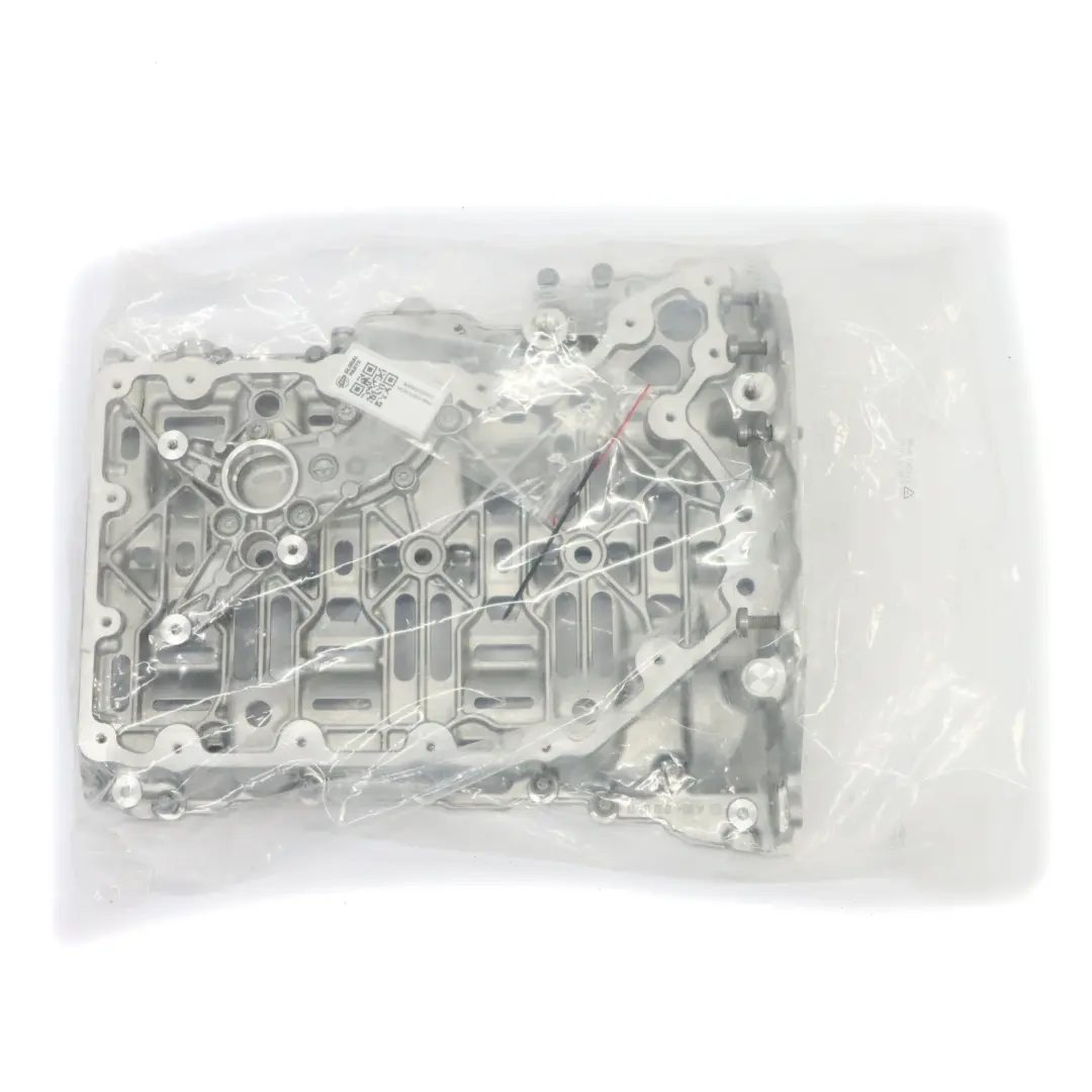 OM654.920 Tapa de la parte inferior del cárter para Mercedes Vito W447 con número de pieza A6540100111 Mercedes Vito W447 OM654.920 Tapa de la parte inferior del cárter - SKU A6540100111 - Número de pieza A6540100111