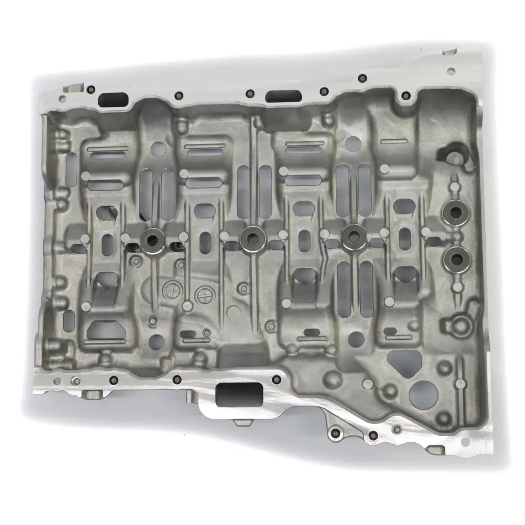 OM654.920 Diesel Crankcase Lower Part Cover to Mercedes Vito W447 with Part number A6540100111 Mercedes Vito W447 OM654.920 Diesel Crankcase Lower Part Cover - SKU A6540100111 - Part number A6540100111