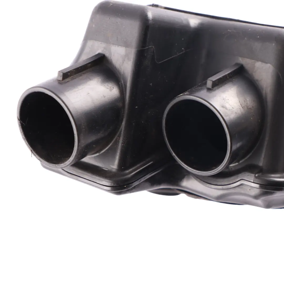 OM654 Aspirazione Risonatore OEM per Mercedes W213 Diesel con numero di parte A6540103102 Mercedes W213 Diesel OM654 Aspirazione Risonatore OEM - SKU A6540103102 - Numero di parte A6540103102