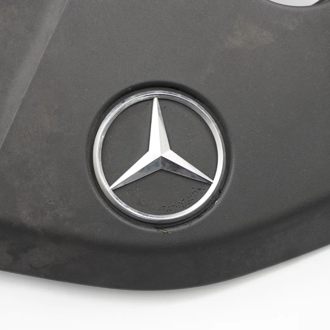 OM654 Cubierta Motor Diesel Panel Acústico para Mercedes Vito W447 con número de pieza A6540106810 Mercedes Vito W447 OM654 Cubierta Motor Diesel Panel Acústico - SKU A6540106810 - Número de pieza A6540106810