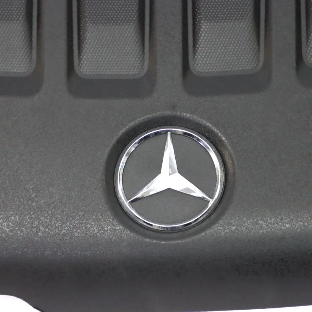  Coperchio motore Mercedes C118 W177 W247 OM654 Pannello acustico - SKU A6540107610 - Numero di parte A6540107610