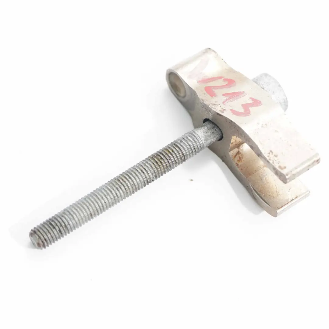 Mercedes W213 E200 E220 E300 E400 CDI OM654 Soporte Inyector Combustible Montaje - SKU A6540163400 - Número de pieza A6540163400