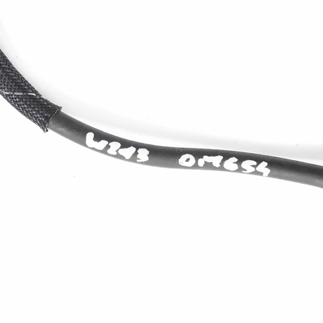 OM654 Tubo ritorno sistema iniezione carburante per Mercedes W213 con numero di parte A6540700032 Mercedes W213 OM654 Tubo ritorno sistema iniezione carburante - SKU A6540700032 - Numero di parte A6540700032