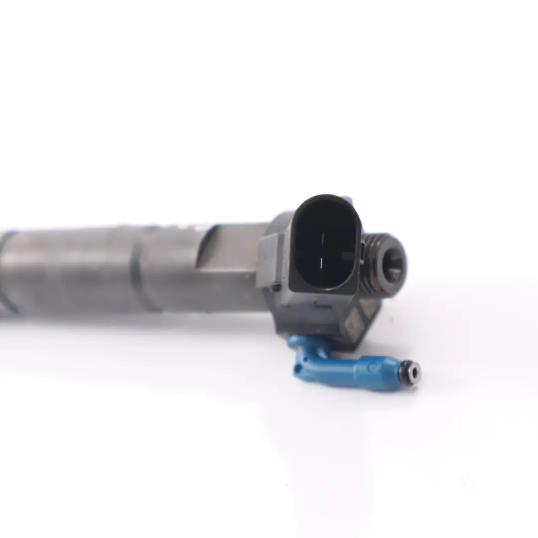 OM654 E220 E350 CDI Diesel ugello iniettore per Mercedes W213 con numero di parte A6540700087 Mercedes W213 OM654 E220 E350 CDI Diesel ugello iniettore - SKU A6540700087 - Numero di parte A6540700087