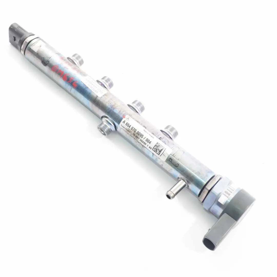 Fuel Injection Rail Mercedes W213 OM654 High Pressure Fuel Rail - SKU A6540700095 - Part number A6540700095