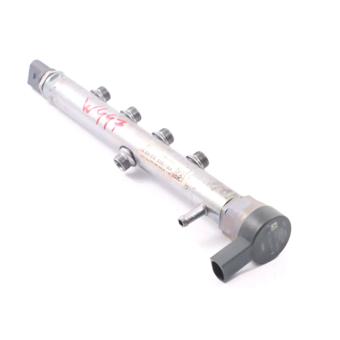 Mercedes W205 W213 OM654.920 Ligne rail pression injecteur carburant - SKU A6540700195 - Numéro de pièce A6540700195