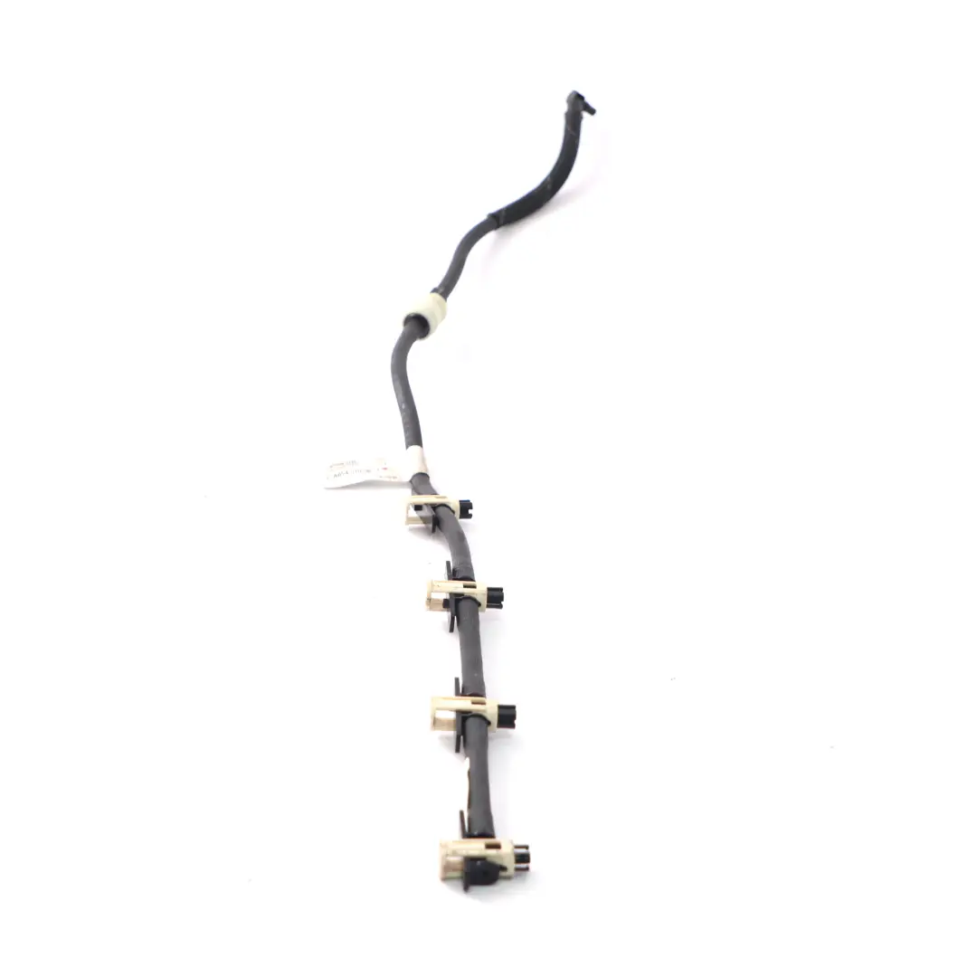 carburante Mercedes W213 W447 OM654 Tubo ritorno iniezione per Linea con numero di parte A6540700601 Linea carburante Mercedes W213 W447 OM654 Tubo ritorno iniezione - SKU A6540700601 - Numero di parte A6540700601