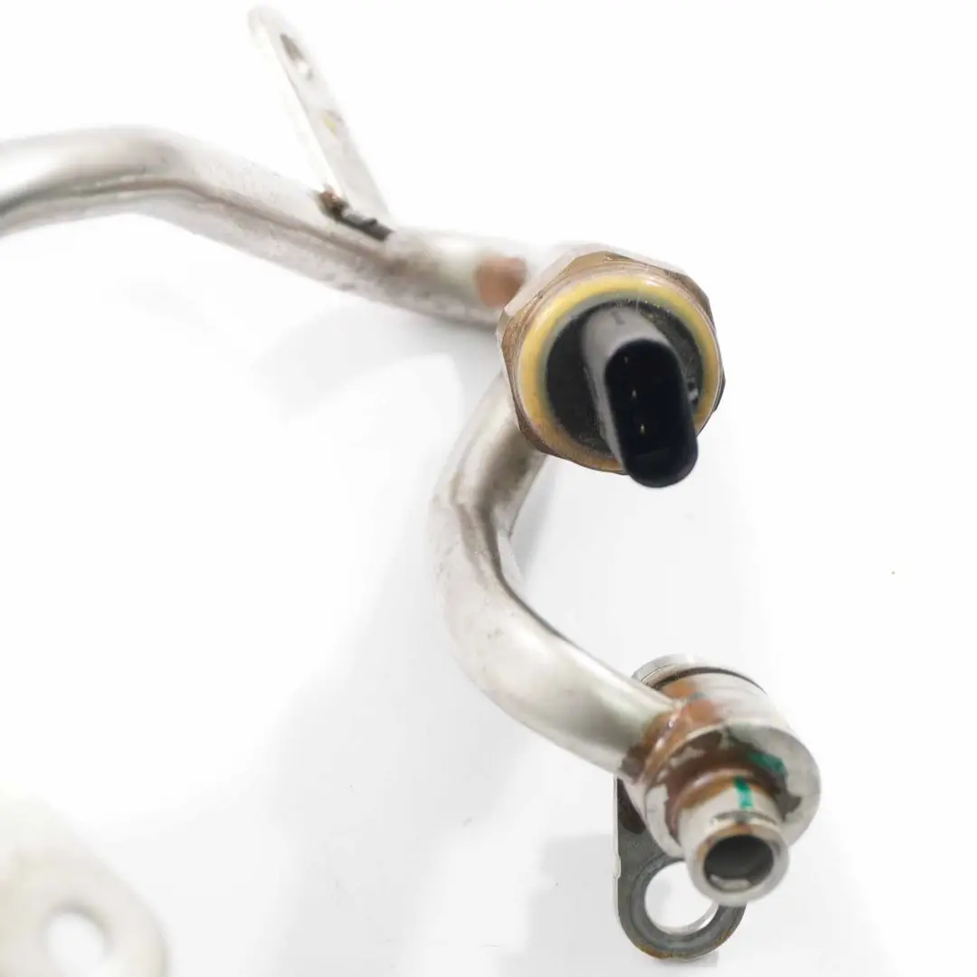 OM654 Ligne carburant Ligne Tuyau pression Pompe d'alimentation pour Mercedes W213 à propos du numéro de pièce A6540701401 Mercedes W213 OM654 Ligne carburant Ligne Tuyau pression Pompe d'alimentation - SKU A6540701401 - Numéro de pièce A6540701401