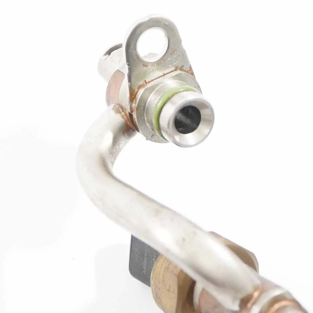 OM654 linea carburante alta pressione pompa tubo per Mercedes W213 con numero di parte A6540701401 Mercedes W213 OM654 linea carburante alta pressione pompa tubo - SKU A6540701401 - Numero di parte A6540701401