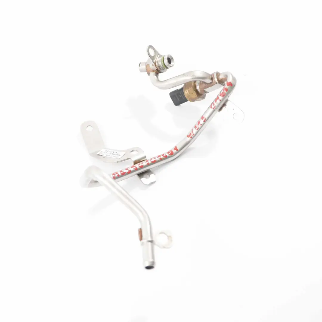 OM654 Kraftstoff leitung Hochdruck pumpe Schlauch für Mercedes W213 mit Teilenummer A6540701401 Mercedes W213 OM654 Kraftstoff leitung Hochdruck pumpe Schlauch - SKU A6540701401 - Teilenummer A6540701401