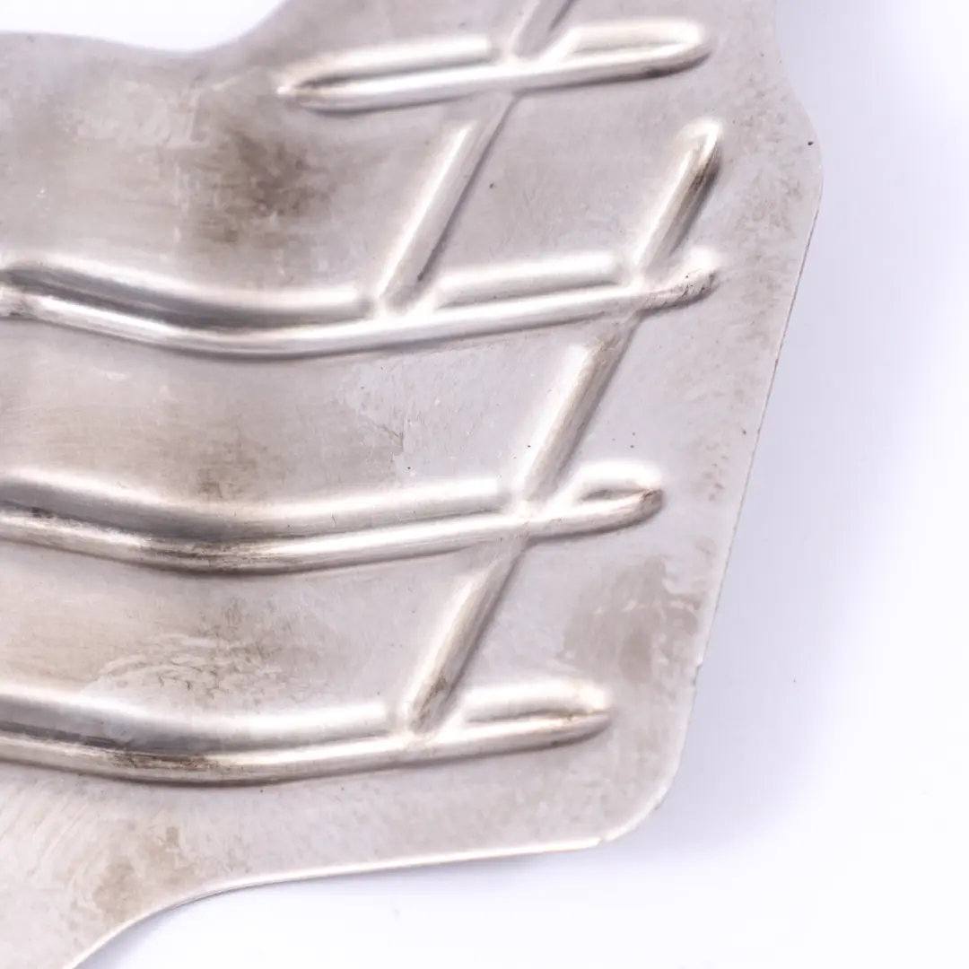 Mercedes-Benz W204 Motor Kraftstoffleitungen Abschirmung für mit Teilenummer A6540788500 Mercedes-Benz W204 Motor Kraftstoffleitungen Abschirmung - SKU A6540788500 - Teilenummer A6540788500