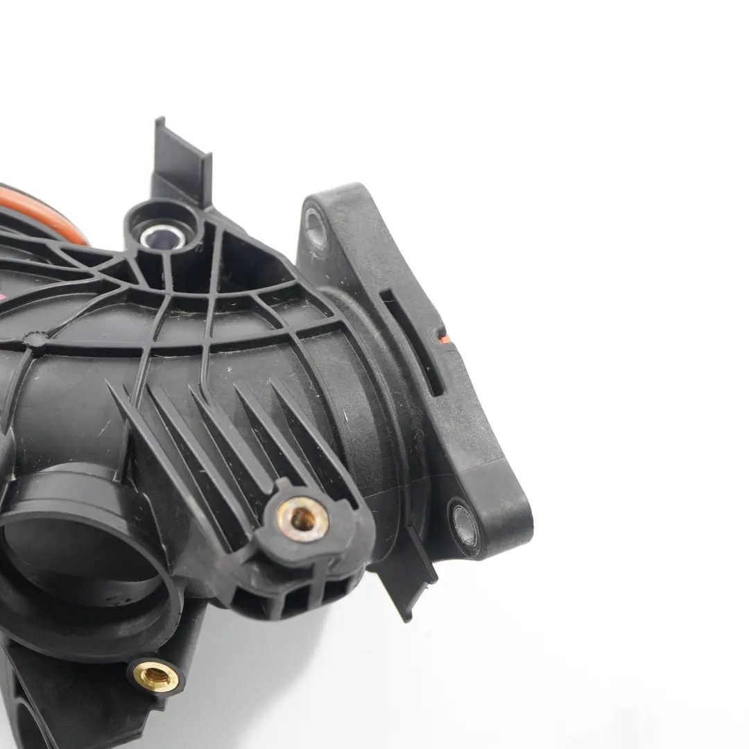 Mercedes W213 Diesel Conduit d'air Tuyau charge d'admission Tuyau A6540900337 - SKU A6540902000 - Numéro de pièce A6540902000